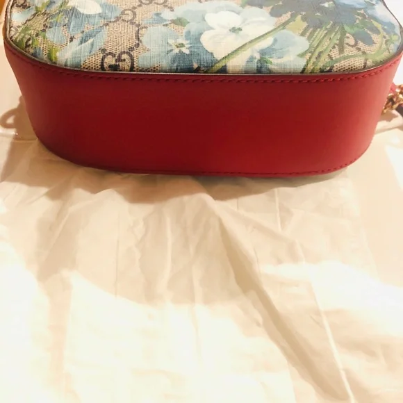 RARE  Authentic Gucci Purse - Picture 8 of 10